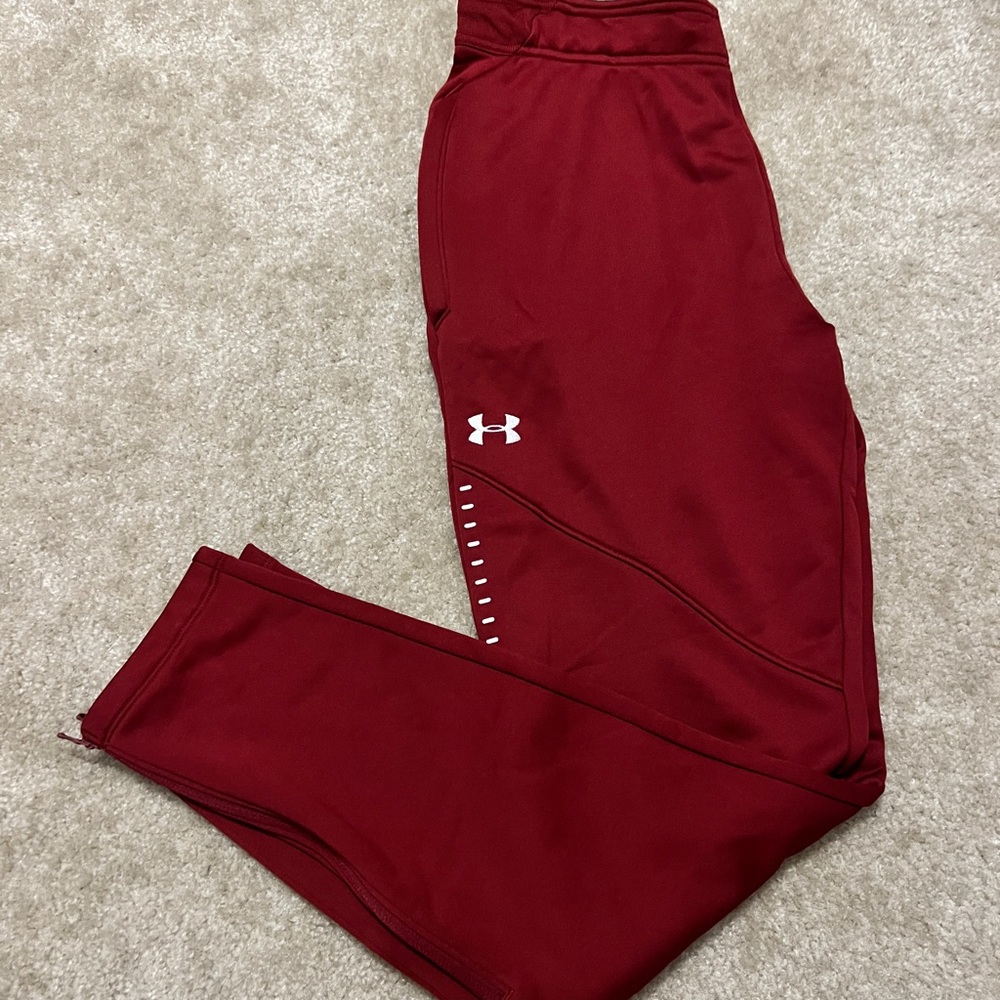 NWOT Under Armour Track pants size small